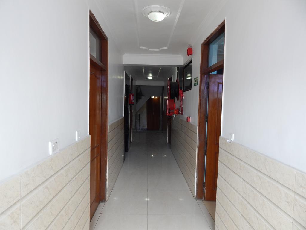 Airport Hotel Paradise International New Delhi Exterior photo
